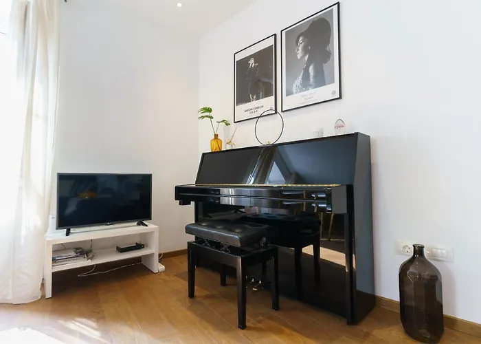 Apartment Lassy By Irundo